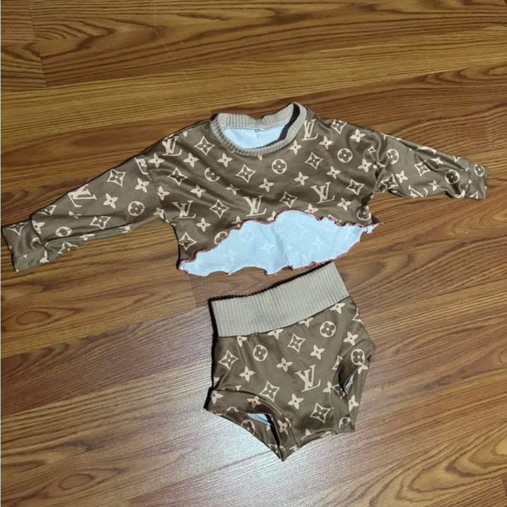 Handmade baby 2 piece set